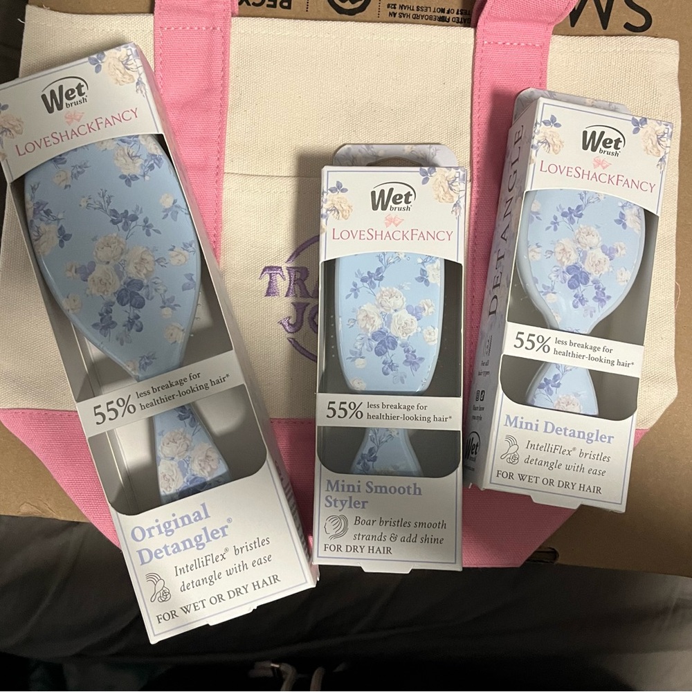 Wet Brush LoveShack Fancy Detangler Set